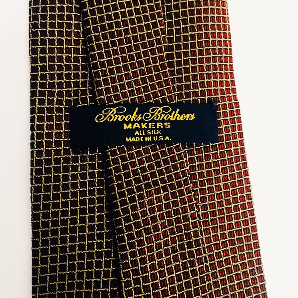 🏺 BROOKS BROTHERS Checkered Tie
